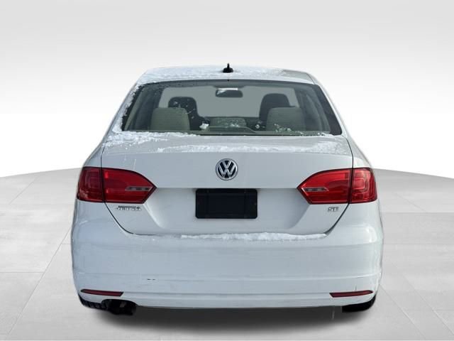 Used 2014 Volkswagen Jetta SE image 6