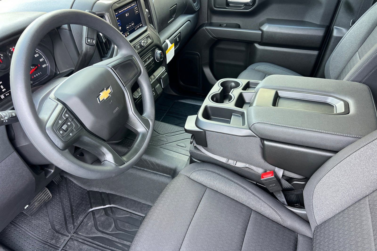 New 2026 Chevrolet Silverado 1500 Custom w/ LPO, Dark Essentials Package AWD/4WD image 10