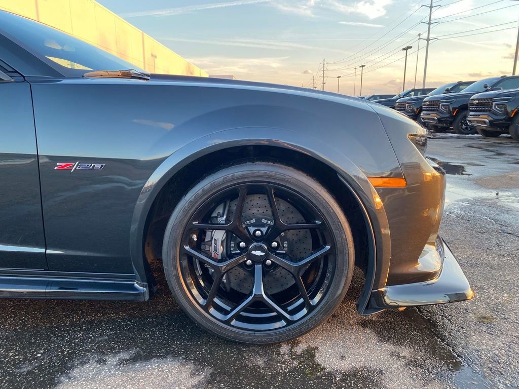 Used 2014 Chevrolet Camaro Z/28 image 27