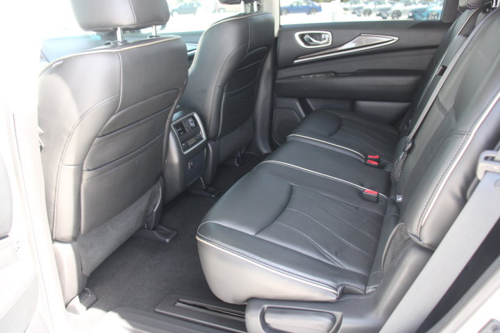 Used 2016 INFINITI QX60 Luxe w/ Premium Plus Package AWD/4WD image 14