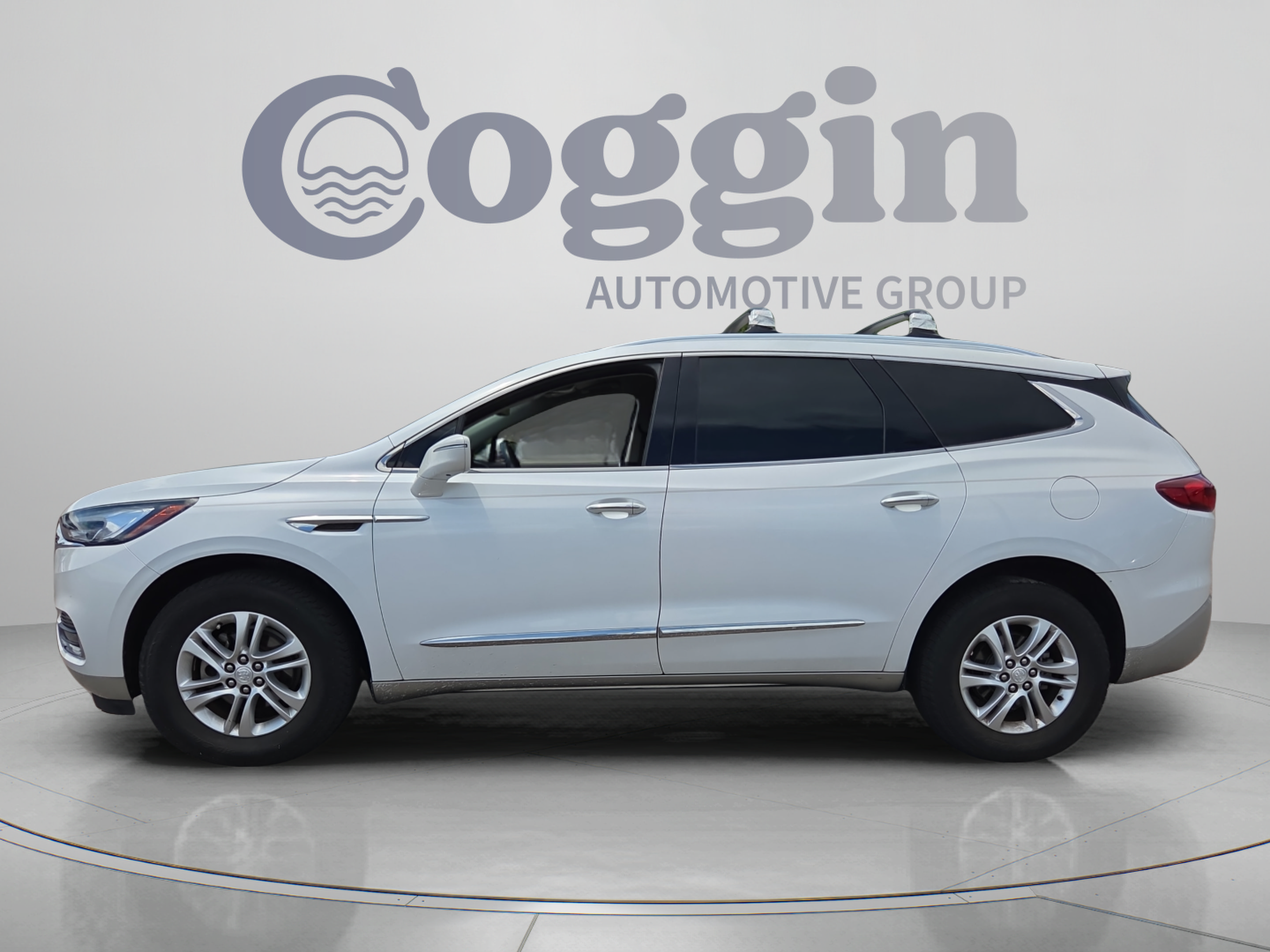 Used 2019 Buick Enclave Essence w/ Trailering Package, 5000 lbs. FWD image 2