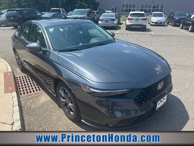 Used 2023 Honda Accord EX image 1