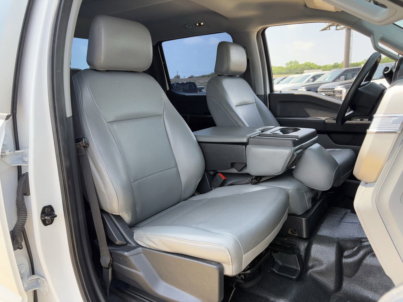 Used 2023 Ford F250 XL image 32