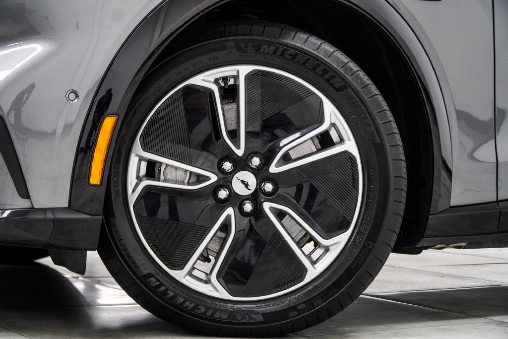 Used 2023 Ford Mustang Mach-E Premium RWD image 4