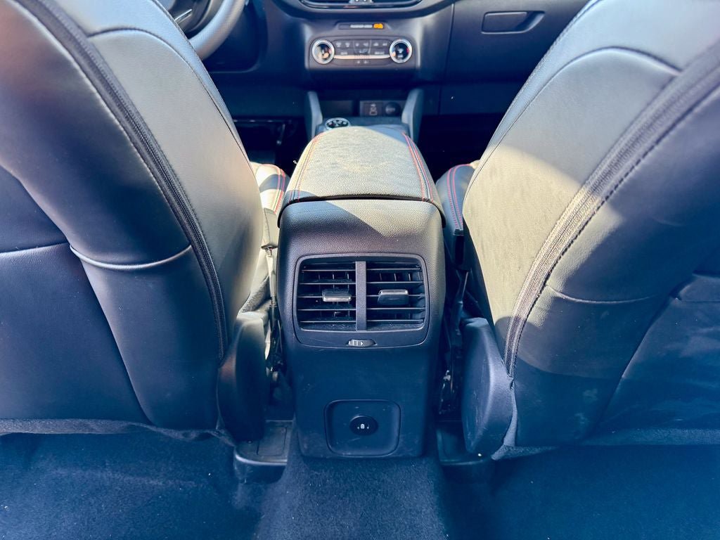 Certified 2025 Ford Escape ST-Line AWD/4WD image 32