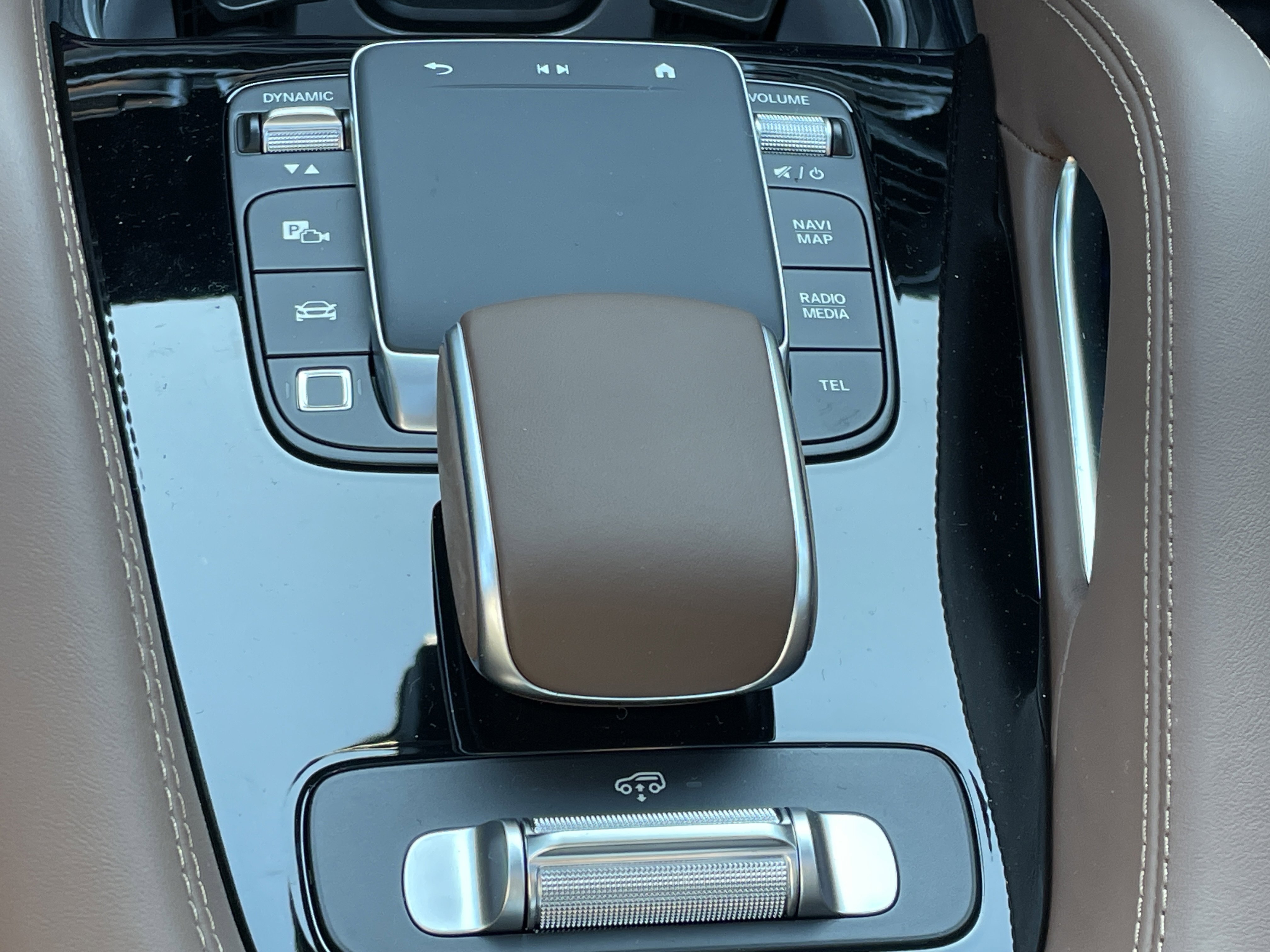 New 2026 Mercedes-Benz GLE 63 AMG S image 32