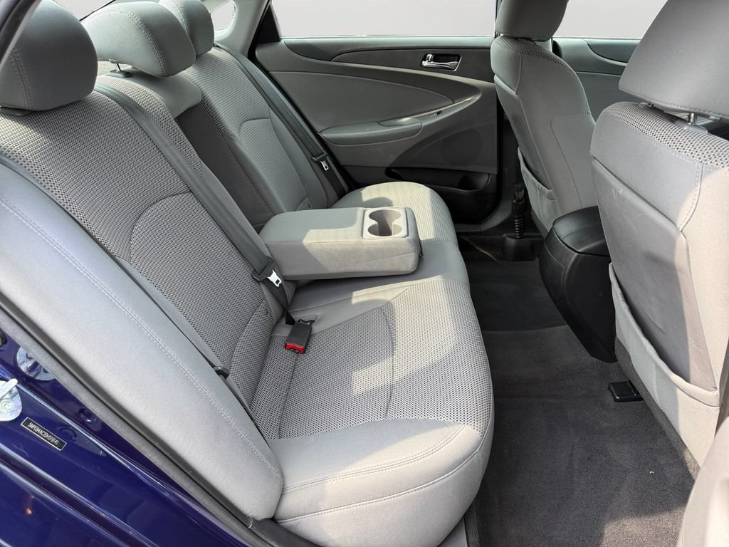 Used 2013 Hyundai Sonata GLS w/ Popular Equipment Pkg FWD image 11