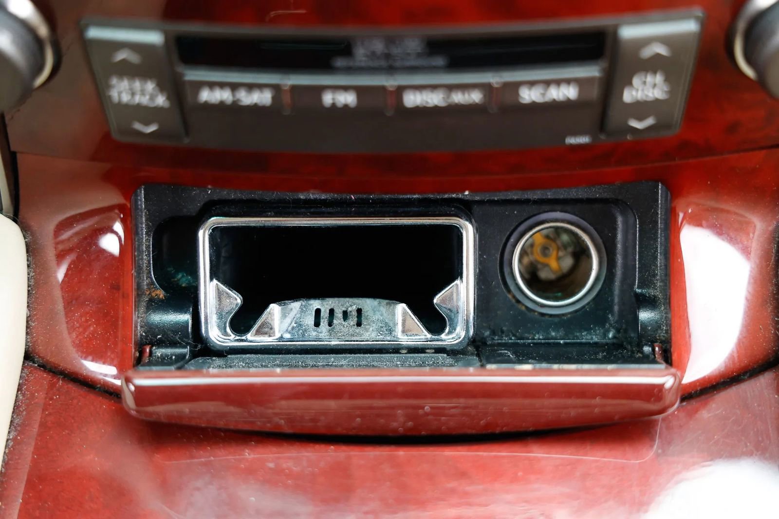 Used 2008 Lexus LS 460 RWD image 30