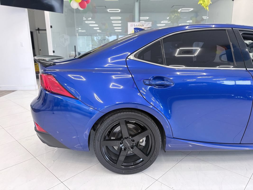 Used 2017 Lexus IS 200t F Sport w/ F Sport Package RWD image 8