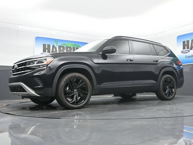 Used 2023 Volkswagen Atlas SE w/ Black Wheel Package FWD image 18
