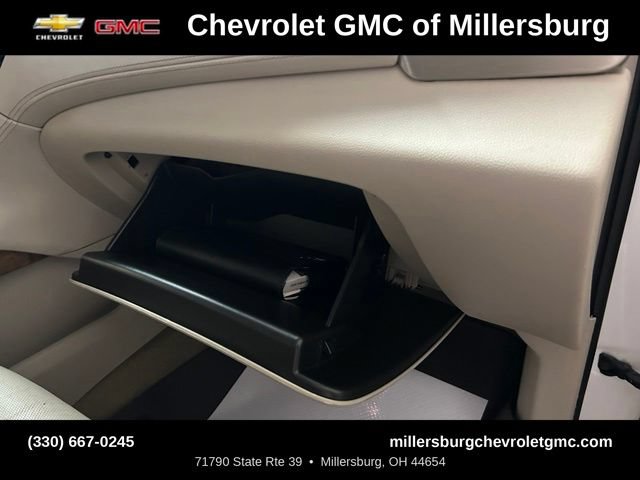 Used 2016 GMC Yukon XL Denali w/ Open Road Package AWD/4WD image 38