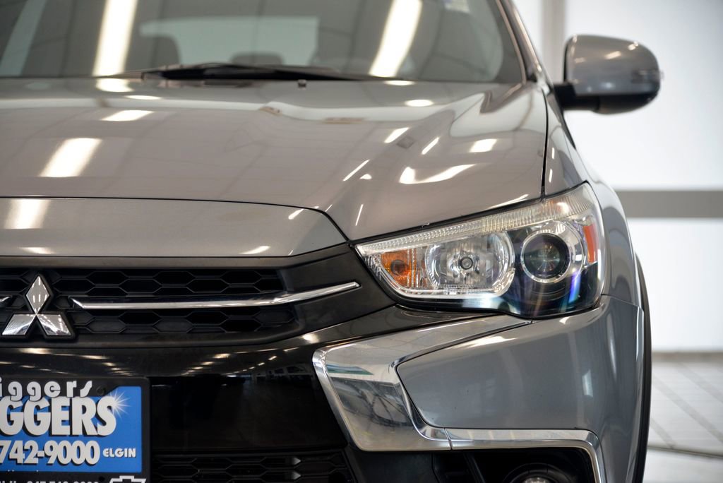 Used 2018 Mitsubishi Outlander Sport ES FWD image 11