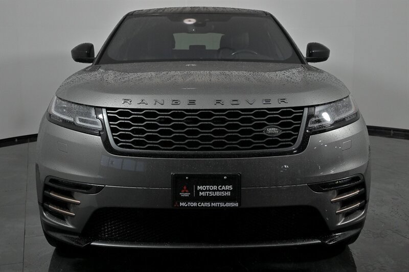 Used 2018 Land Rover Range Rover Velar R-Dynamic SE AWD/4WD image 4