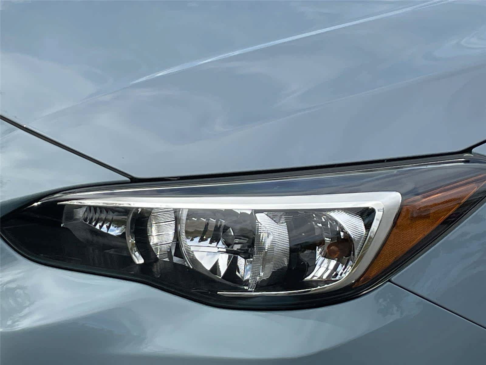 Used 2018 Subaru Crosstrek 2.0i Premium AWD/4WD image 9