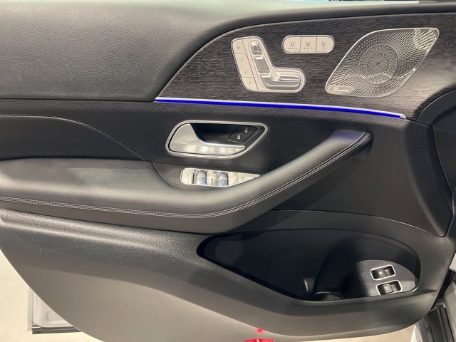 Used 2025 Mercedes-Benz GLE 450e 4MATIC w/ AMG Line Exterior image 17