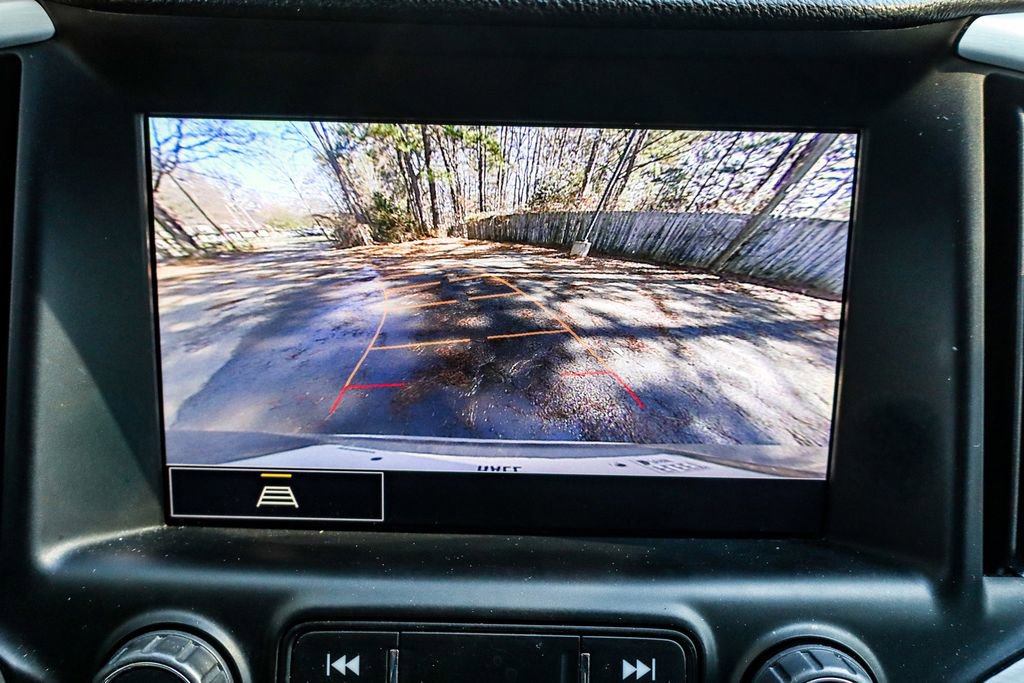 Used 2024 GMC Terrain SLT image 33