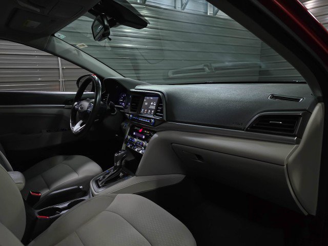 Used 2019 Hyundai Elantra Value Edition image 12