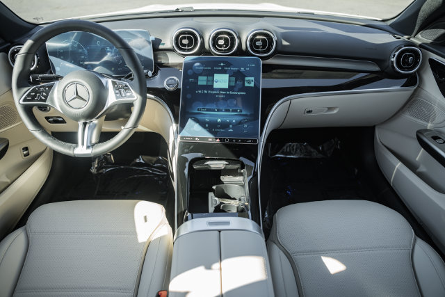 New 2027 Mercedes-Benz C 300 4MATIC Sedan image 20
