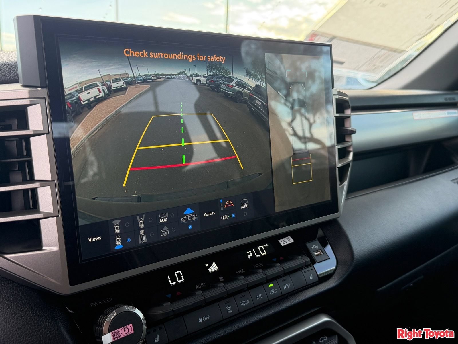 New 2026 Toyota Tundra SR5 AWD/4WD image 28
