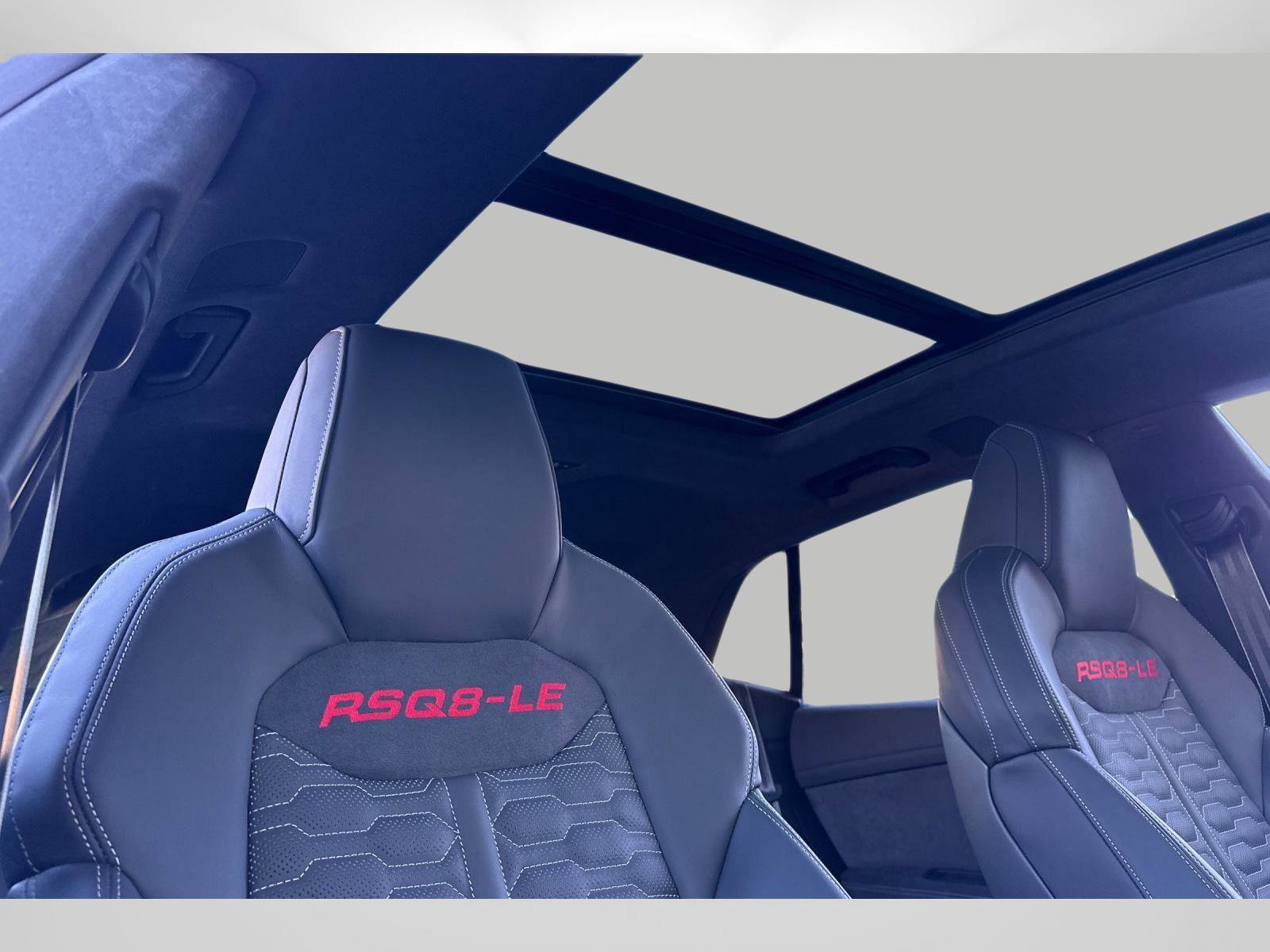 Used 2025 Audi RS Q8 performance image 16