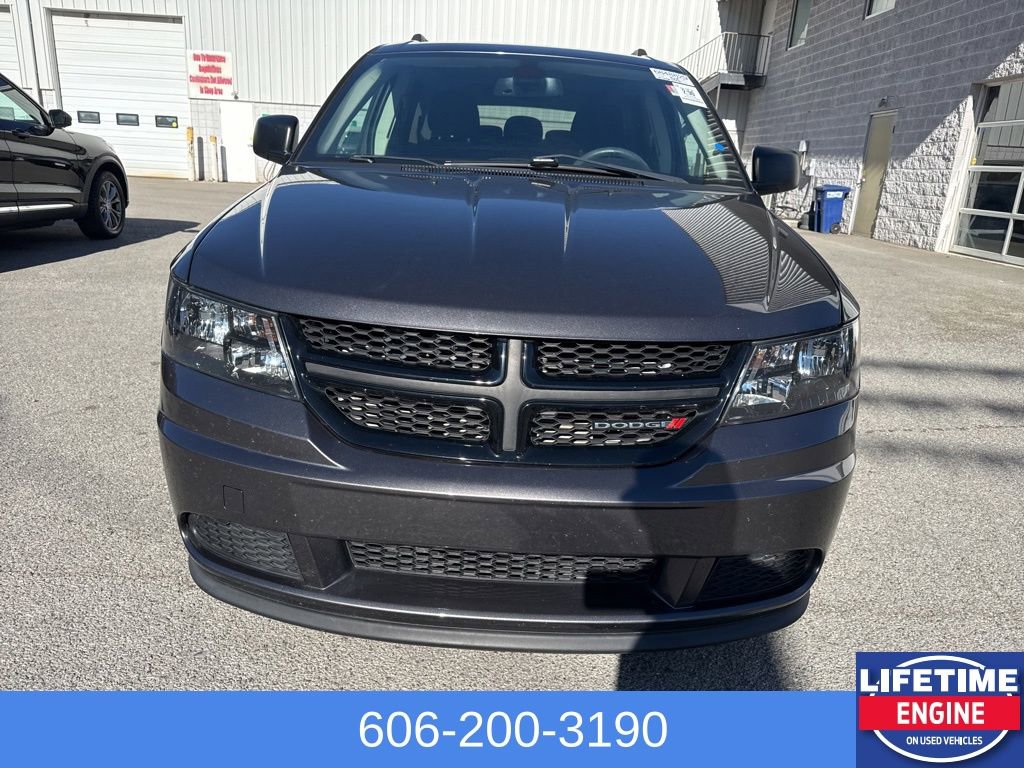 Used 2020 Dodge Journey SE w/ Blacktop Package image 3