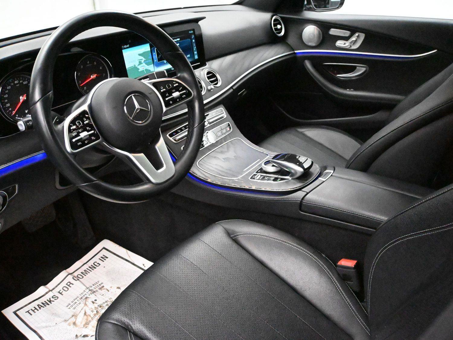 Used 2019 Mercedes-Benz E 300 4MATIC image 2