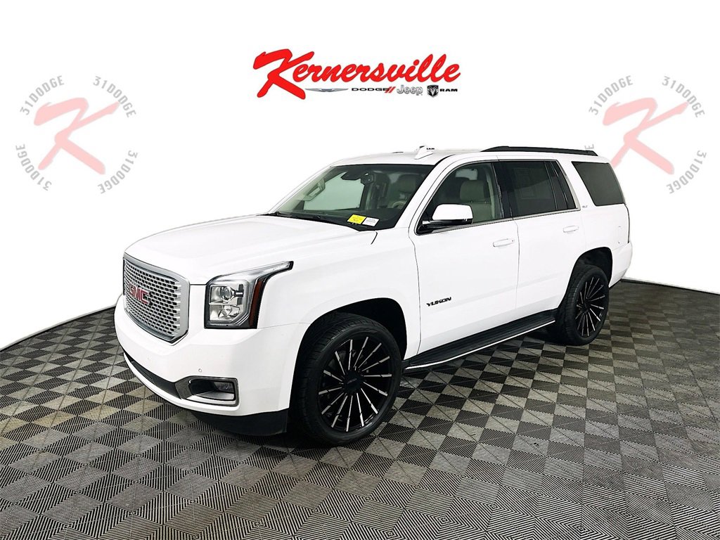 Used 2017 GMC Yukon SLT image 3