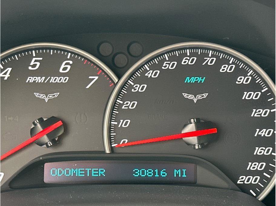 Used 2008 Chevrolet Corvette Coupe w/ Preferred Equipment Group image 26