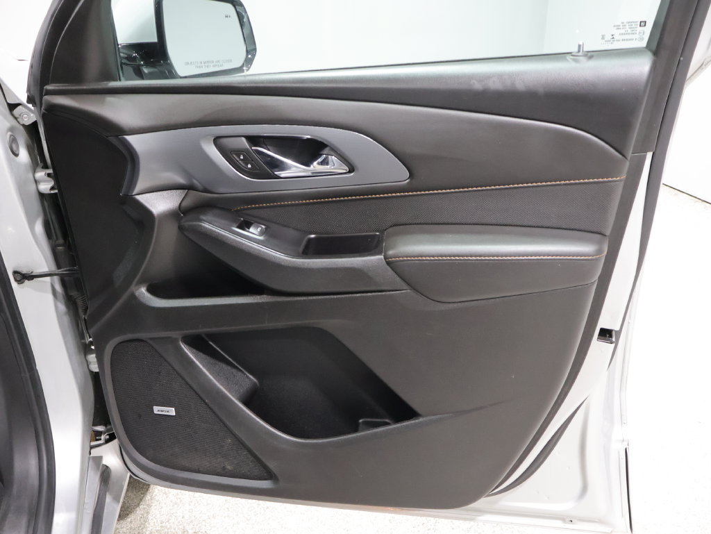 Used 2020 Chevrolet Traverse Premier AWD/4WD image 25