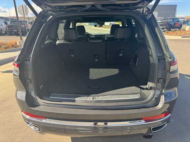 Certified 2025 Jeep Grand Cherokee Overland image 20