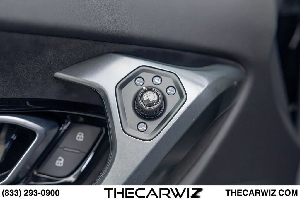 Used 2016 Lamborghini Huracan LP 580-2 RWD image 41