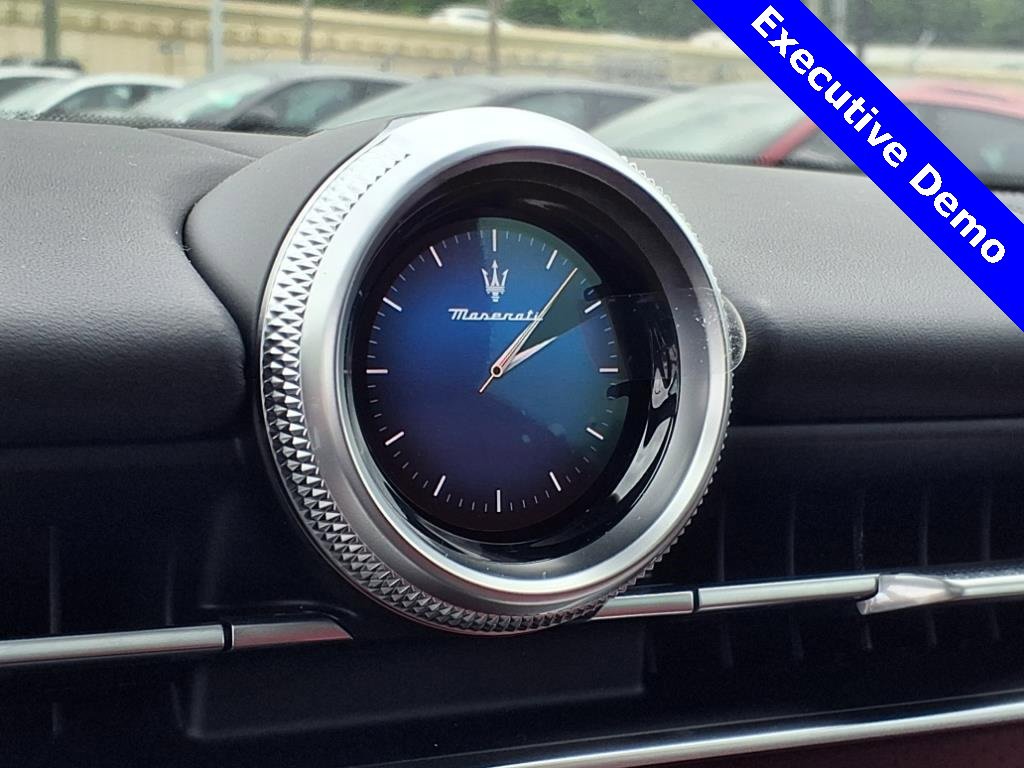 New 2025 Maserati Grecale Modena image 22