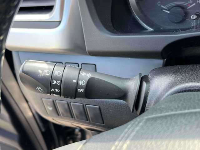 Used 2018 Toyota Highlander Plus AWD/4WD image 23