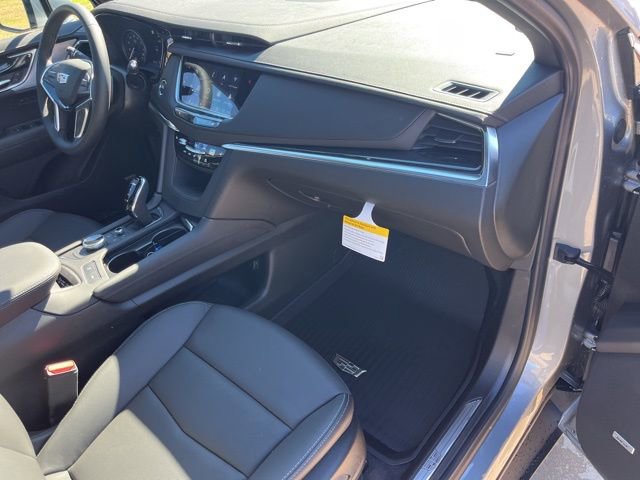 New 2026 Cadillac XT5 Premium Luxury w/ LPO, Floor Liner Package image 42