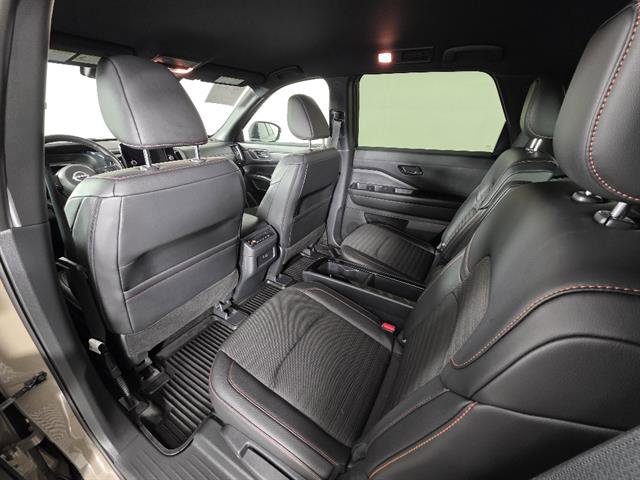 Used 2025 Nissan Pathfinder Rock Creek image 30