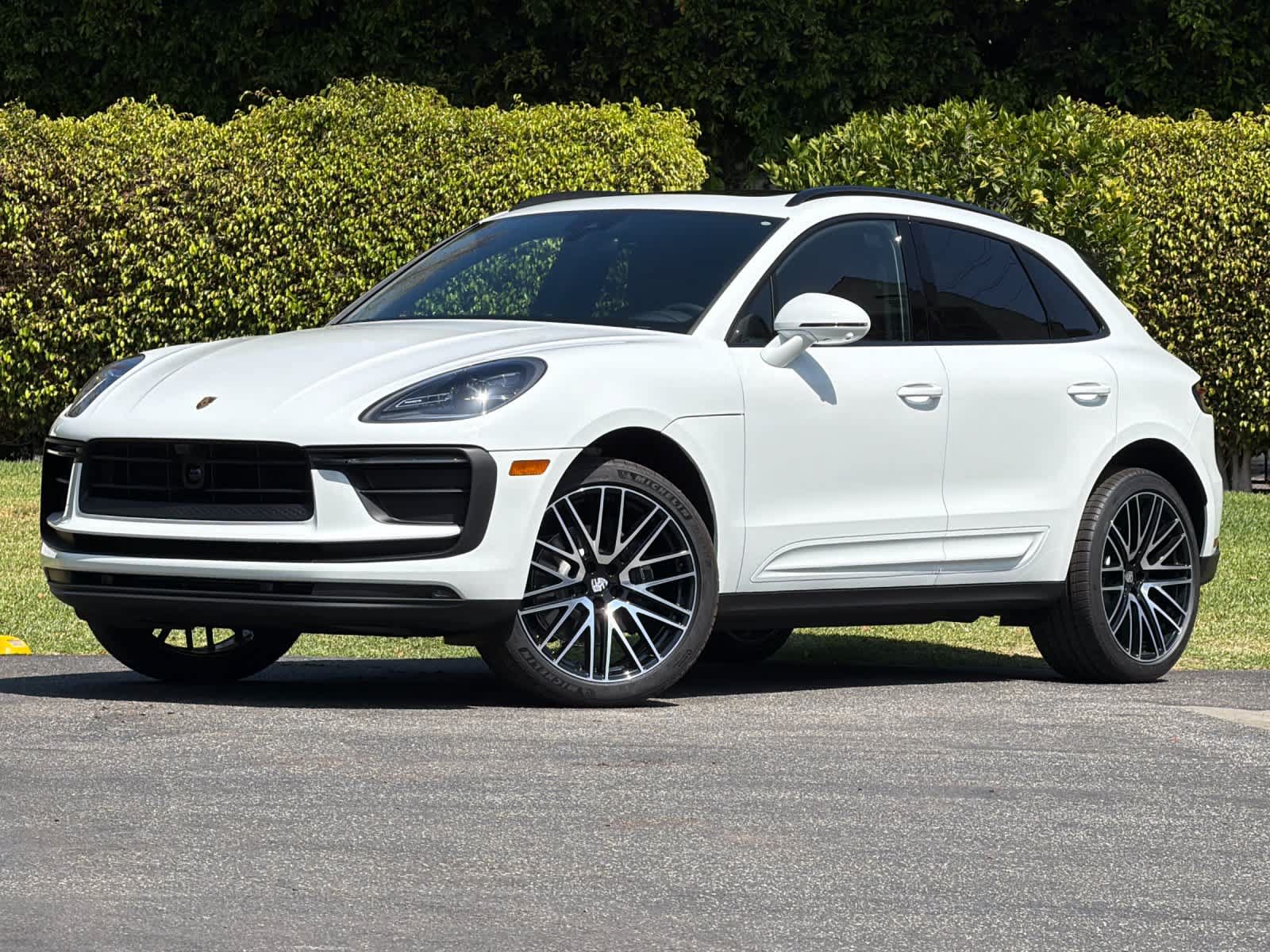 New 2026 Porsche Macan