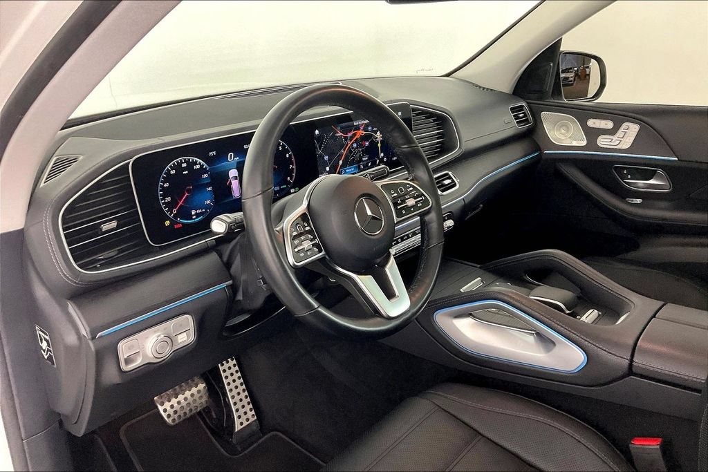 Certified 2023 Mercedes-Benz GLS 450 4MATIC image 11
