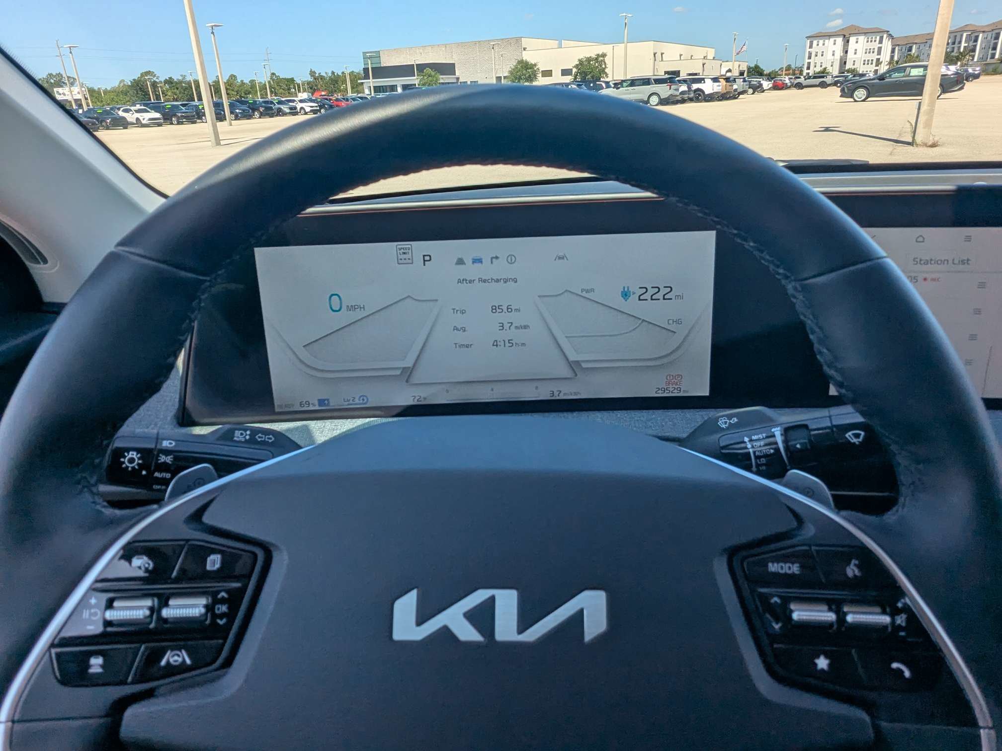 Certified 2022 Kia EV6 Wind w/ Wind Technology Package AWD/4WD image 32