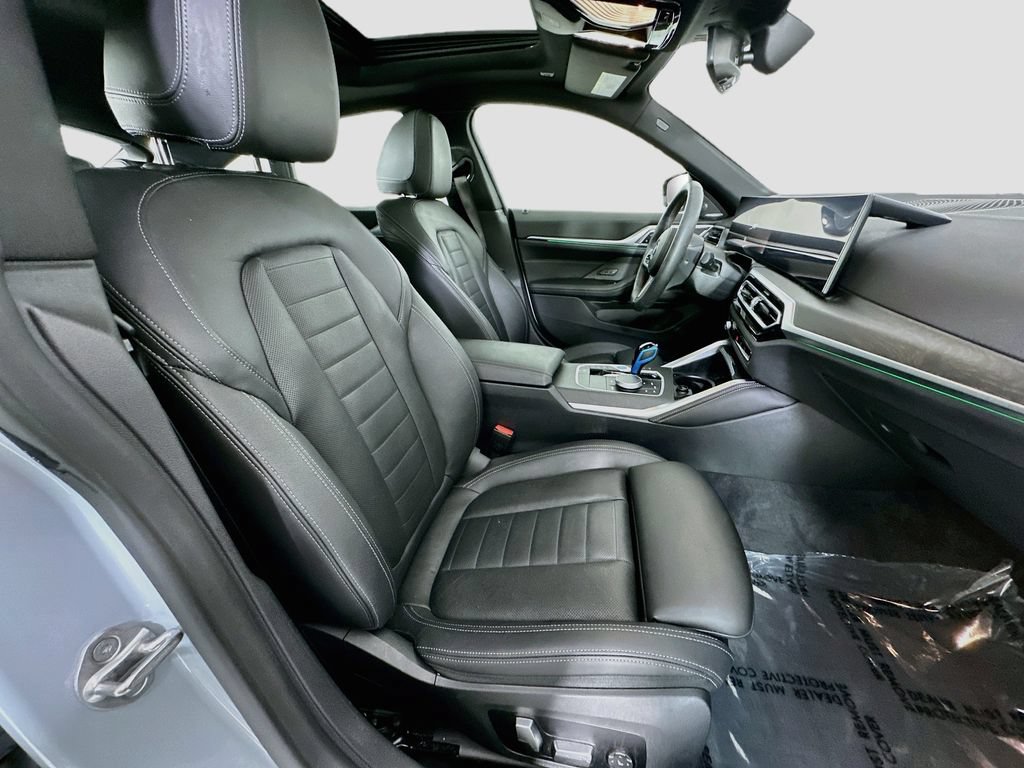 Used 2022 BMW i4 M50 AWD/4WD image 30