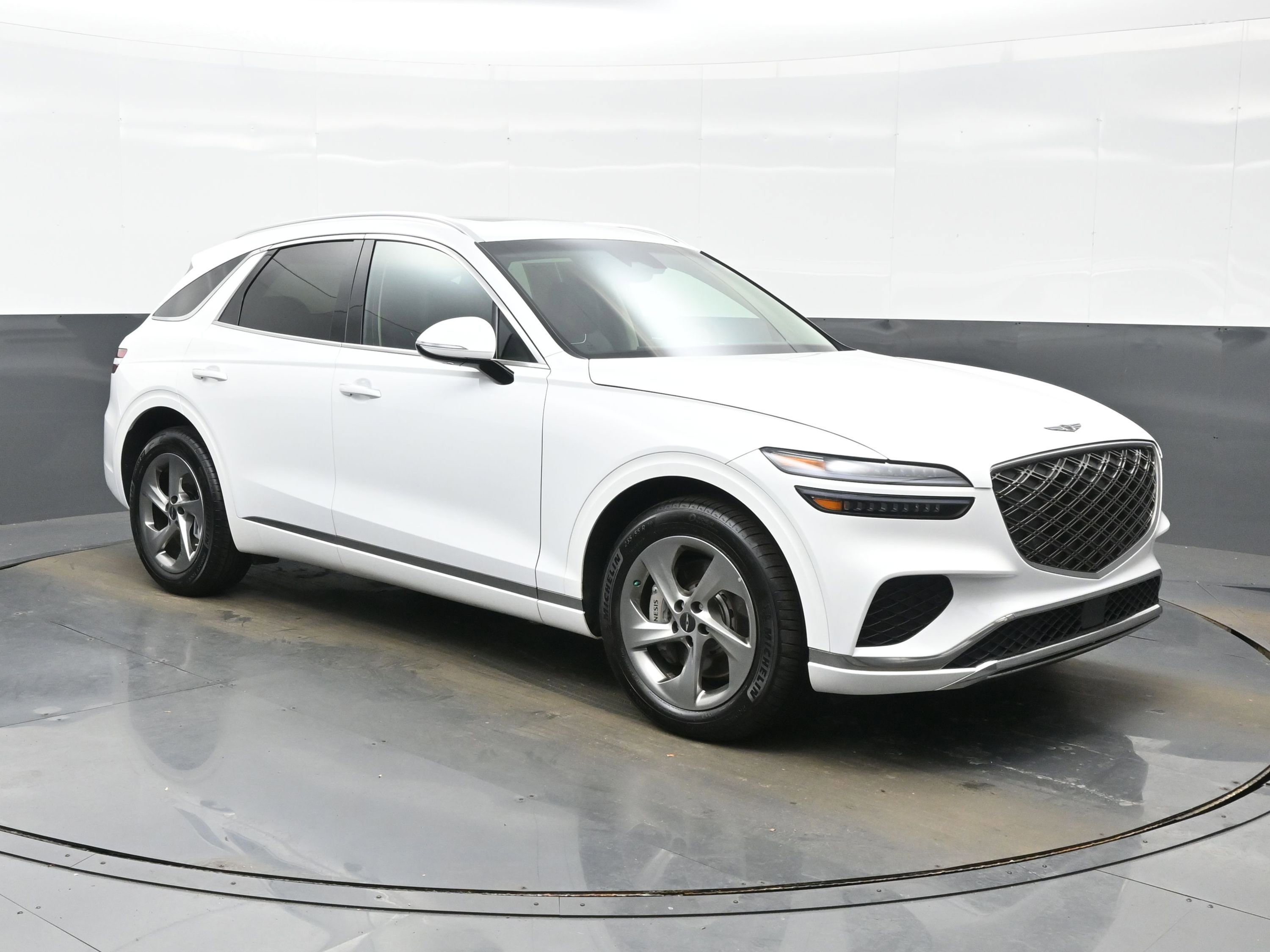 Certified 2026 Genesis GV70 2.5T Select image 8