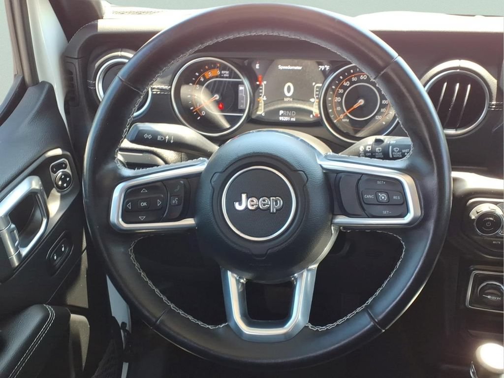 Used 2021 Jeep Wrangler Unlimited Sahara AWD/4WD image 21