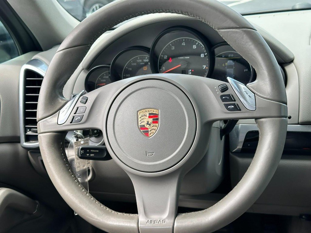 Used 2014 Porsche Cayenne AWD/4WD image 14