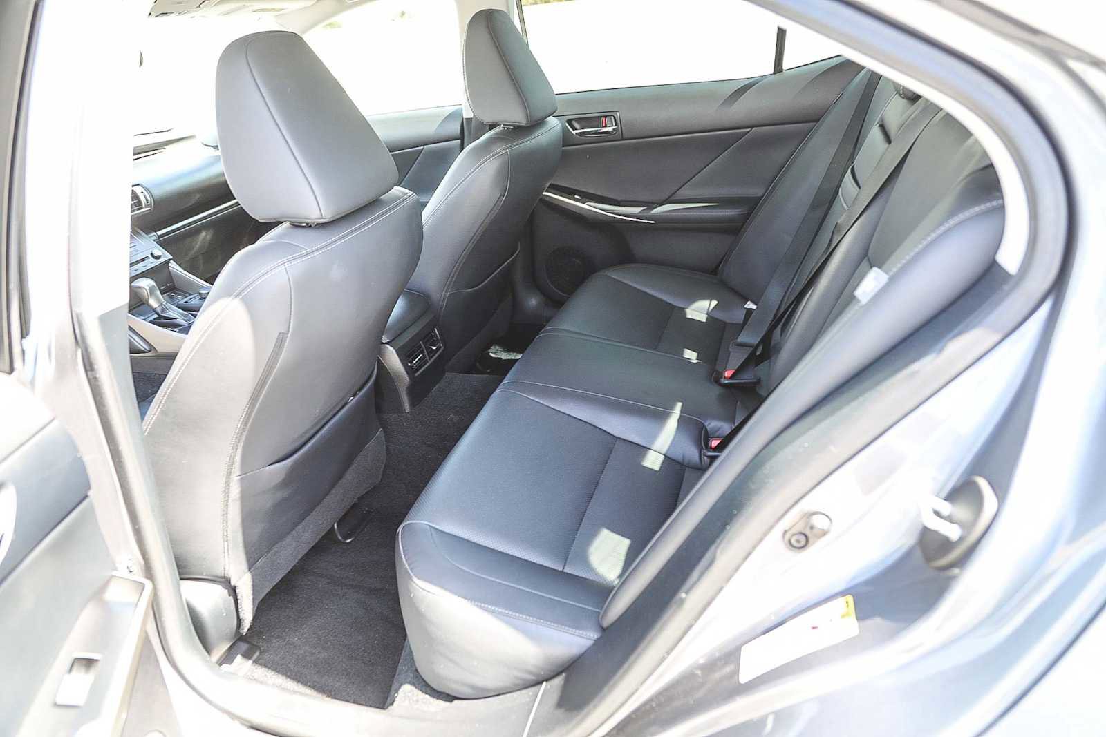 Used 2014 Lexus IS 250 w/ Premium Package image 19