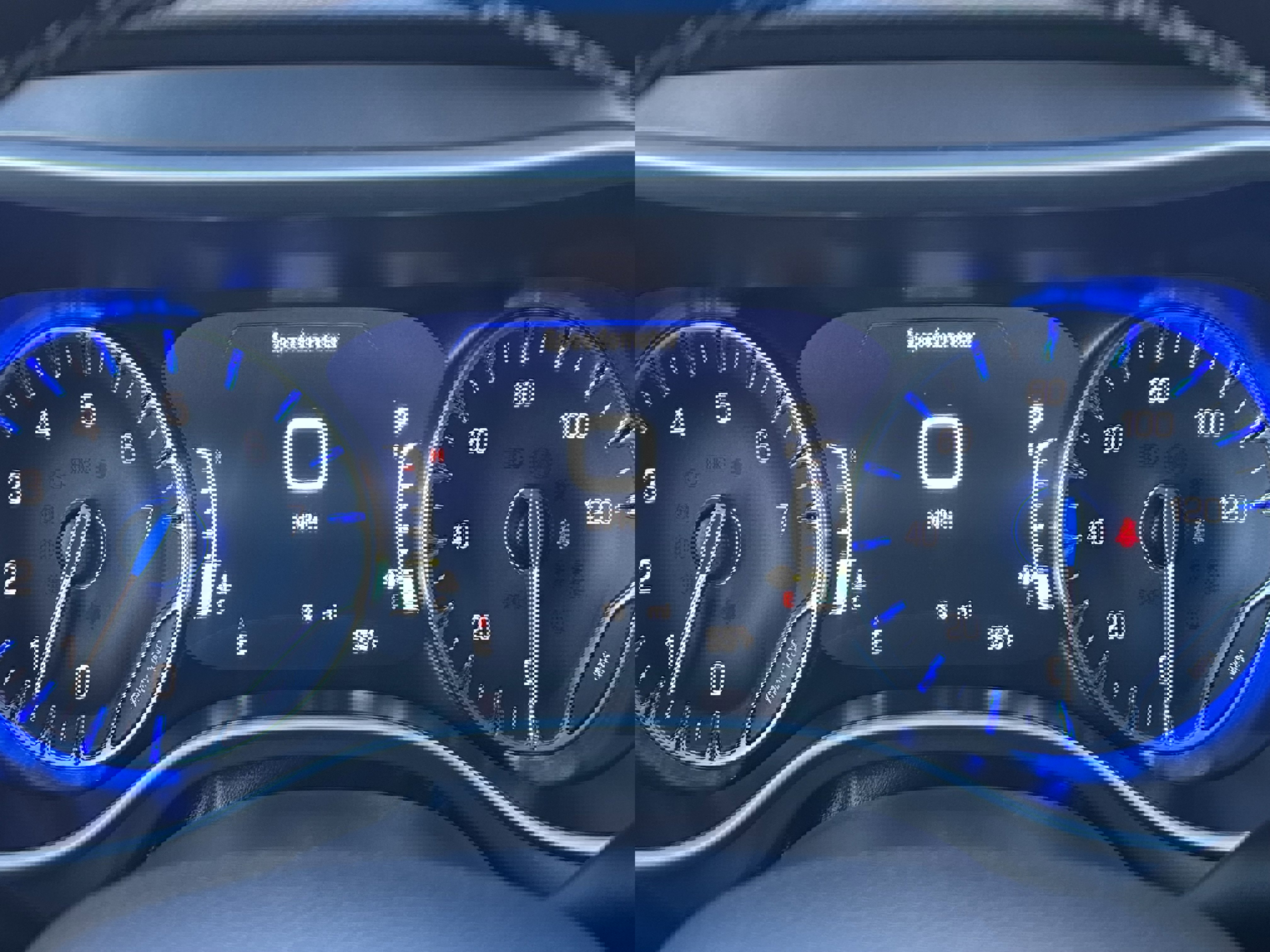 New 2026 Chrysler Voyager LX image 34