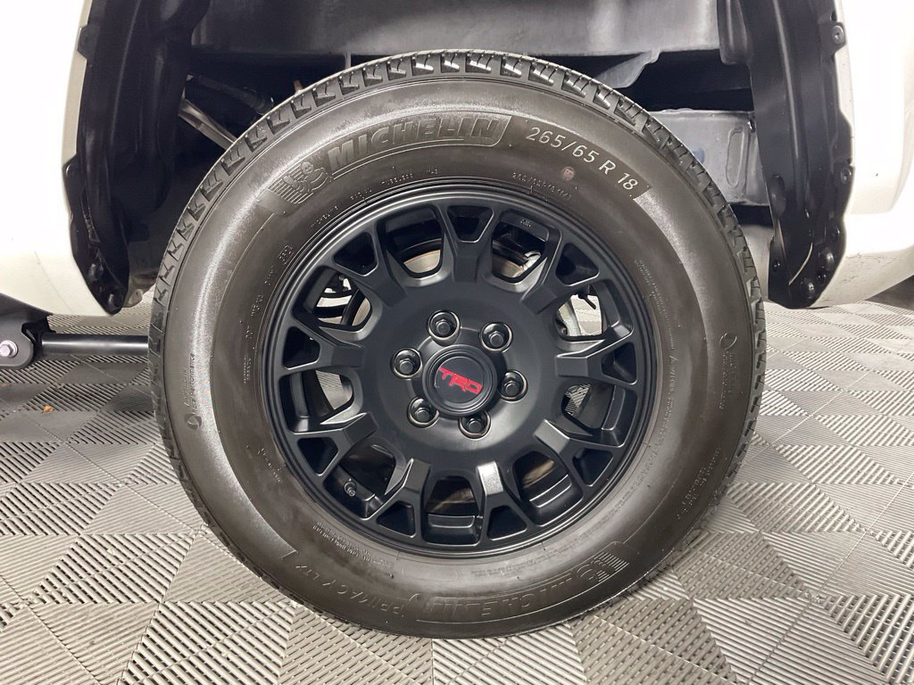 Used 2024 Toyota Tacoma SR5 RWD image 10