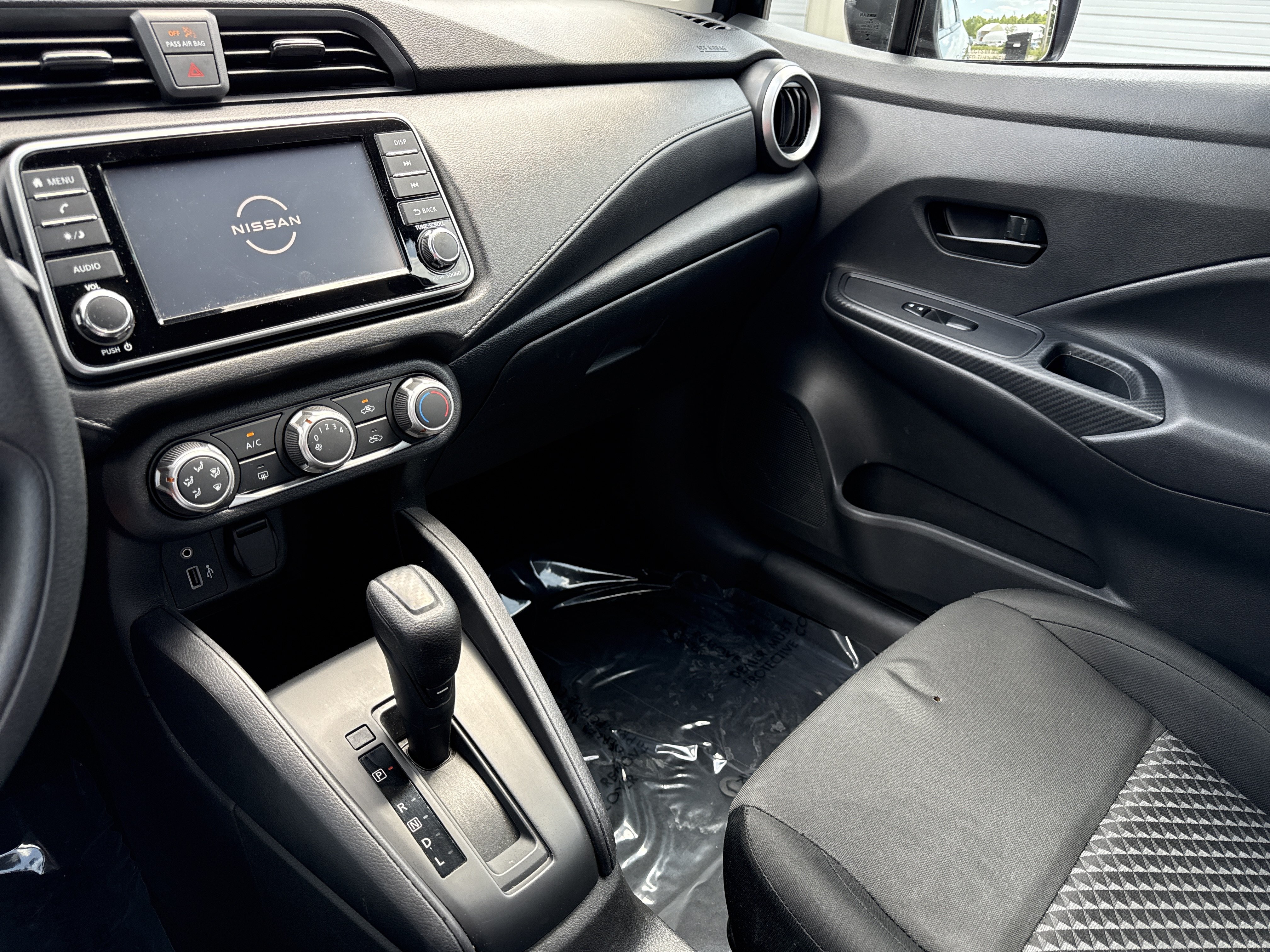 Used 2023 Nissan Versa S w/ Trunk Package FWD image 20