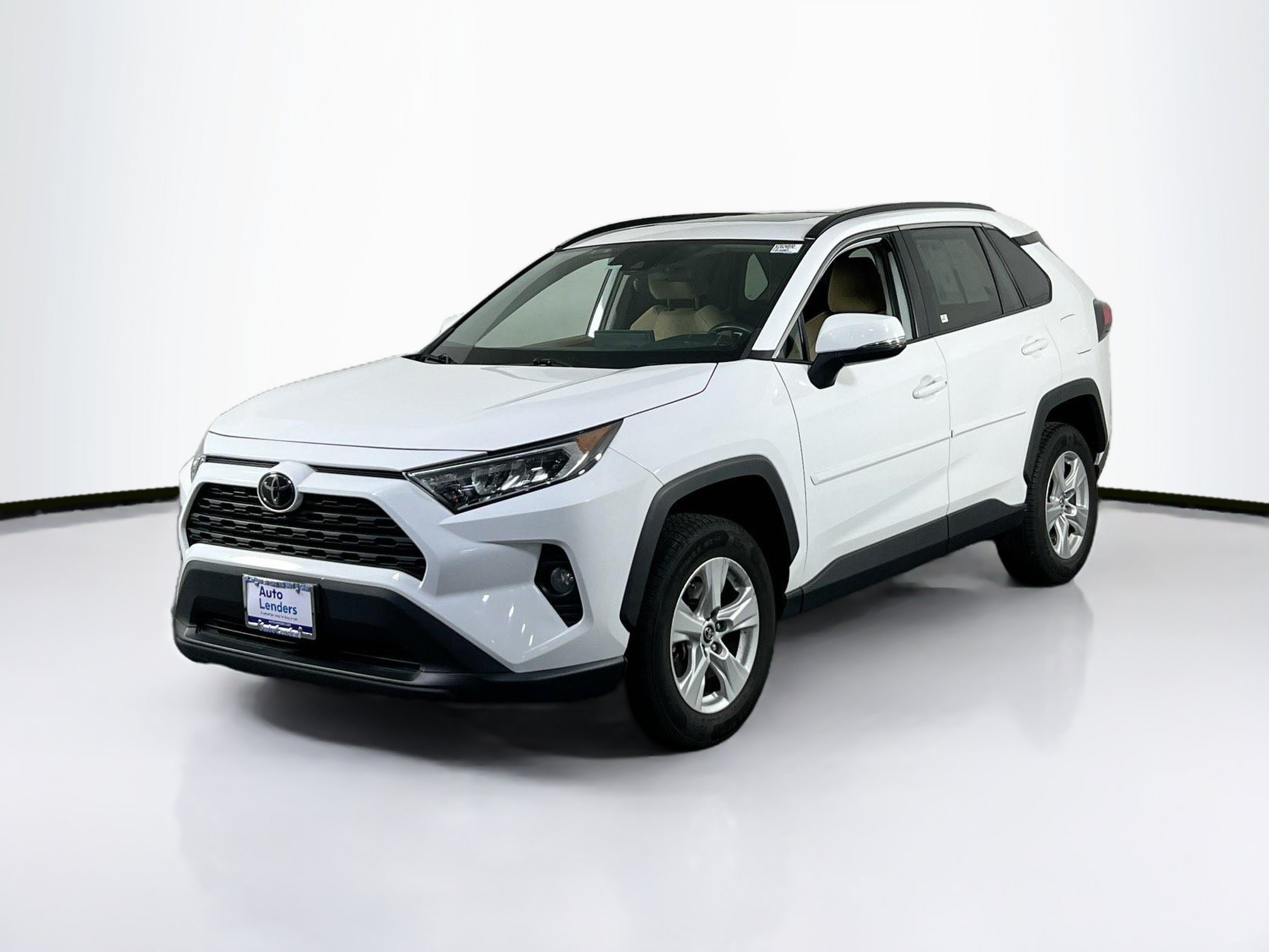 Used 2019 Toyota RAV4 XLE w/ Convenience Package AWD/4WD video 1
