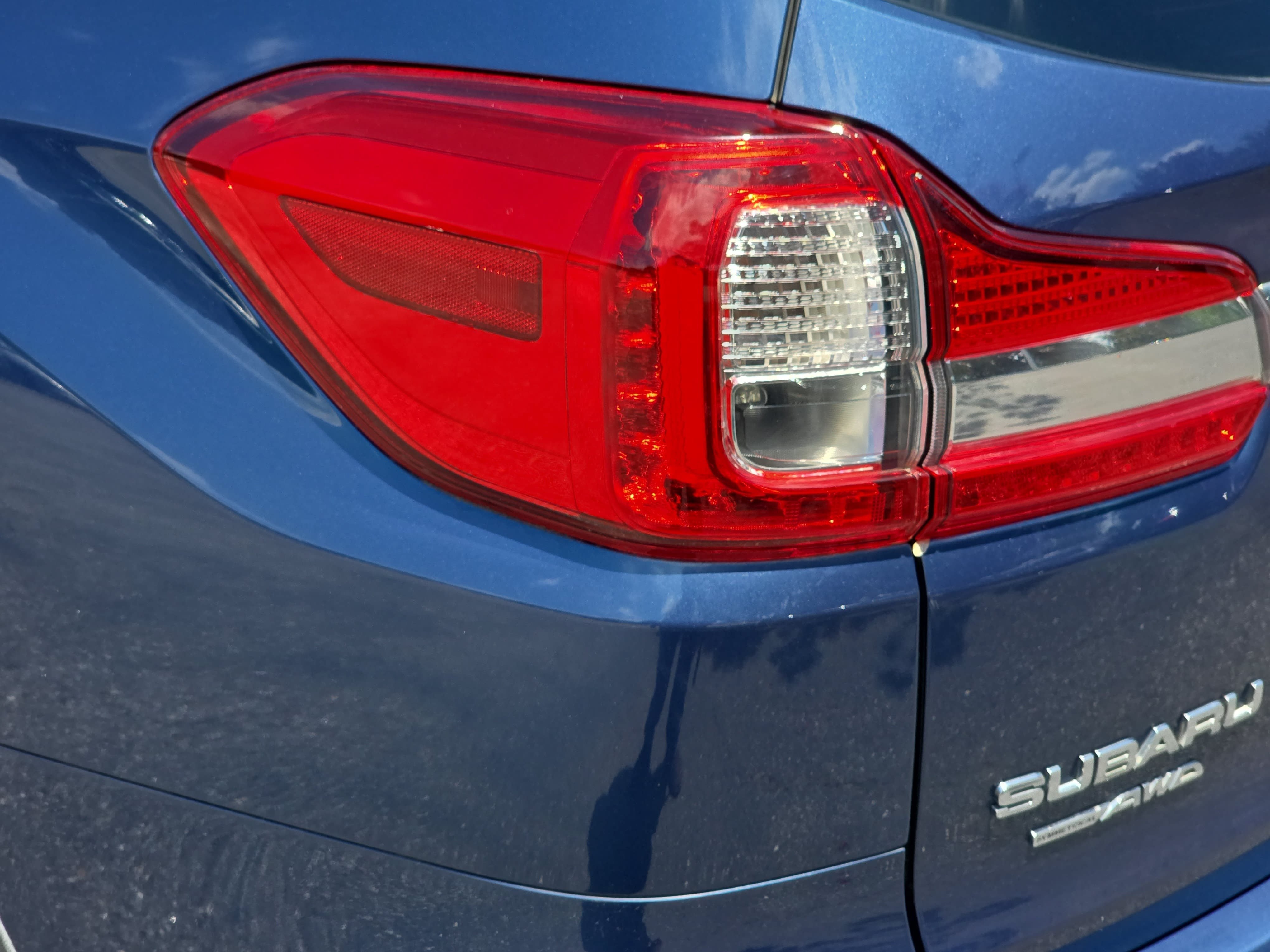Used 2019 Subaru Ascent Limited AWD/4WD image 40