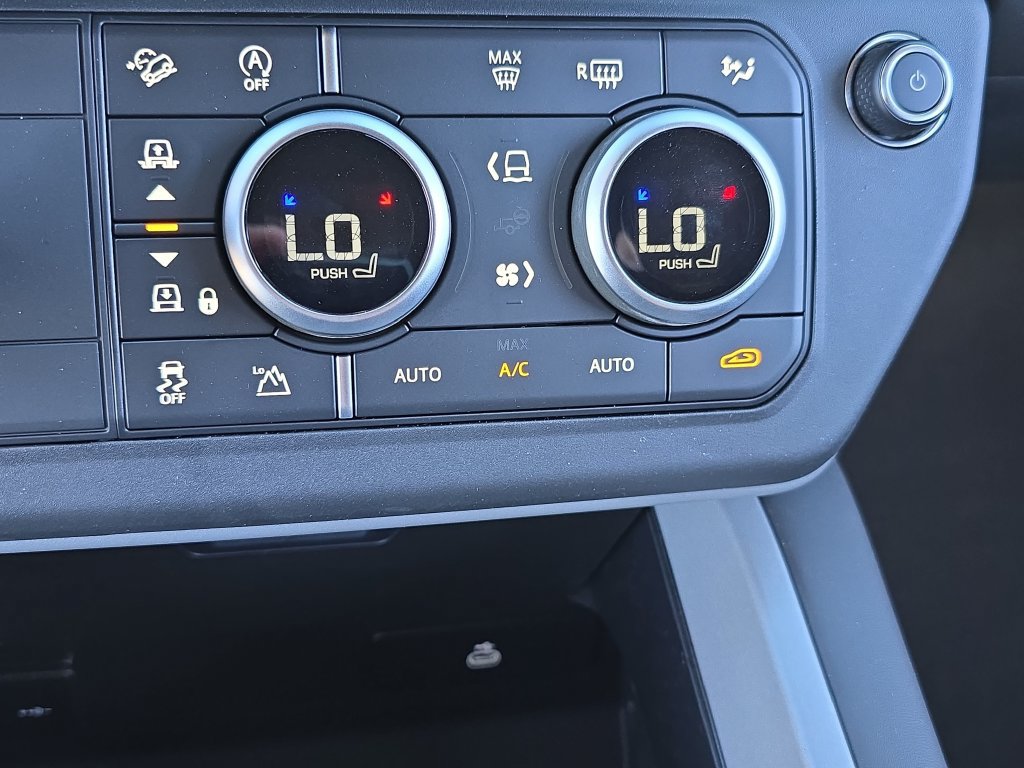 New 2026 Land Rover Defender 110 X AWD/4WD image 25