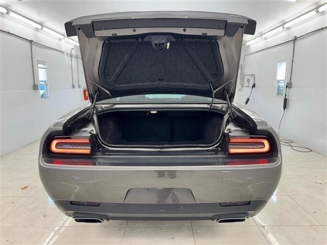 Used 2018 Dodge Challenger R/T Scat Pack w/ Dynamics Package RWD image 8